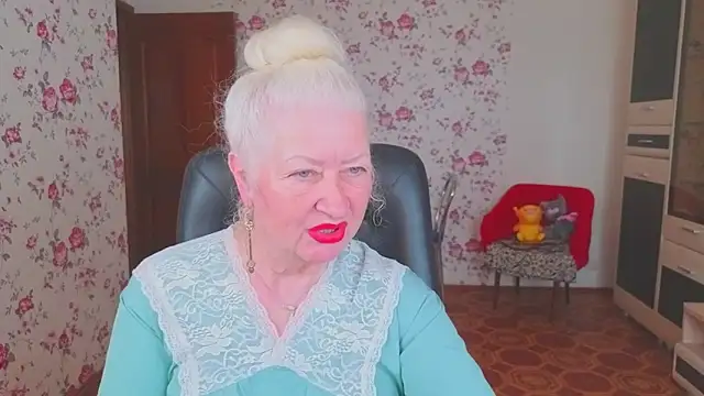 Maya Mayflower online show from May 14, 2026, 3:36 am