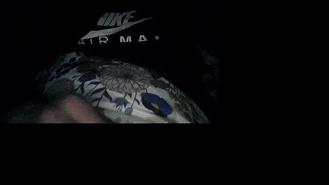 Snapshot of dxmiian chatting on March 16, 2025, 10:53 pm dxmiian online show from March 16, 2025, 10:53 pm