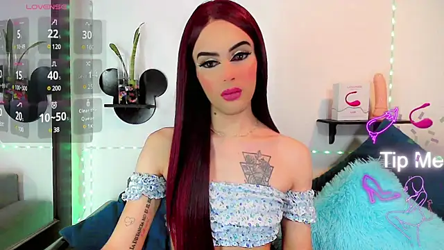 Snapshot of IvanaColizon_BigCock chatting on March 11, 2025, 2:51 pm IvanaColizon BigCock online show from March 11, 2025, 2:51 pm