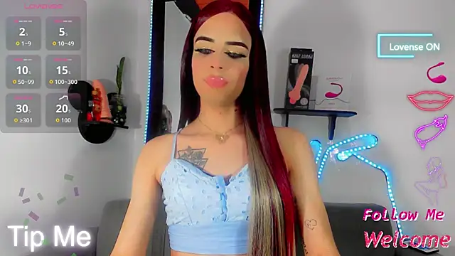 Snapshot of IvanaColizon_BigCock chatting on September 25, 2025, 6:25 pm IvanaColizon BigCock online show from September 25, 2025, 6:25 pm