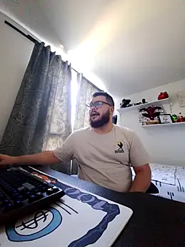 Edmund98 online show from September 27, 2025, 6:03 pm