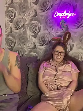 coupleajcc online show from February 17, 2026, 12:41 am