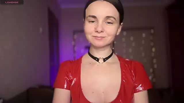 lanaloulou online show from October 22, 2025, 9:13 pm