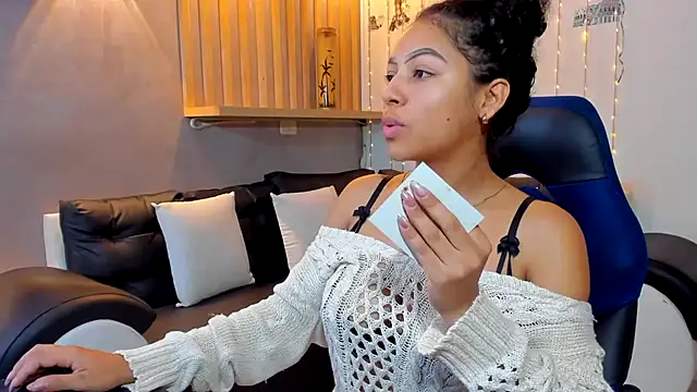 Snapshot of Sasha_rd chatting on September 11, 2025, 1:11 pm Sasha rd online show from September 11, 2025, 1:11 pm