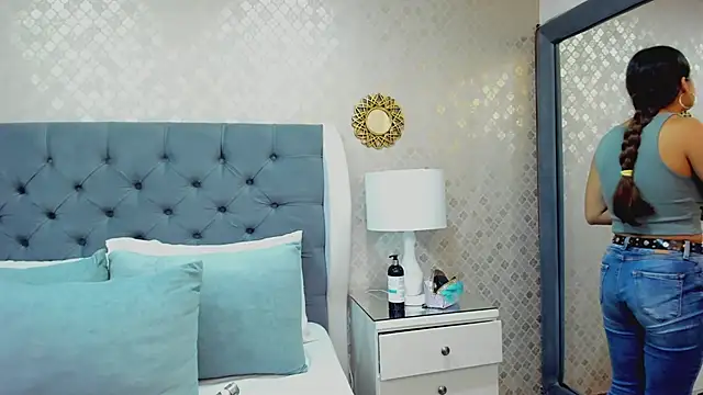 Snapshot of AlexiahCollinss chatting on March 7, 2025, 11:51 am AlexiahCollinss online show from March 7, 2025, 11:51 am