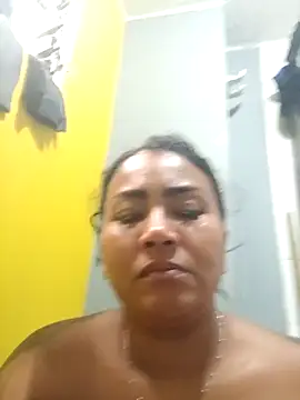 Snapshot of Ariana_Rodriguez chatting on November 14, 2025, 12:20 pm Ariana Rodriguez online show from November 14, 2025, 12:20 pm