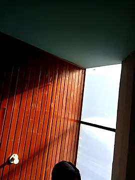 Ariana Rodriguez online show from April 12, 2026, 12:41 pm