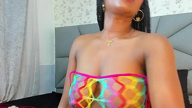 Snapshot of Liz_ortega30 chatting on October 24, 2025, 7:24 pm Liz ortega30 online show from October 24, 2025, 7:24 pm