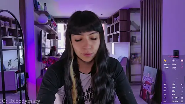 Saraa Desiree online show from April 24, 2026, 6:54 pm