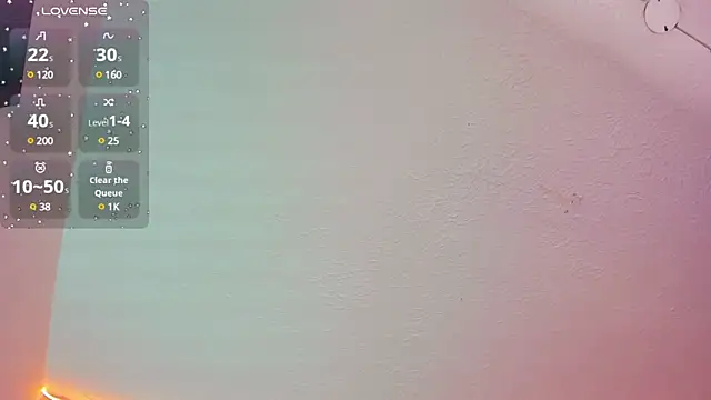 elaia muller  online show from March 20, 2025, 1:04 pm