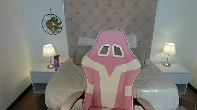 Lyliboom online show from March 13, 2025, 12:05 am