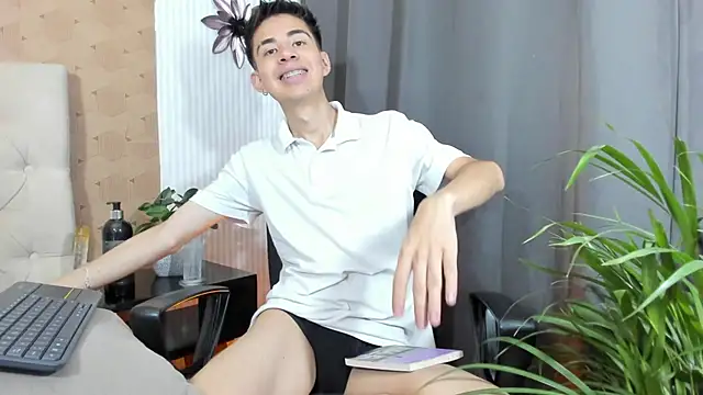 Snapshot of dads_rider chatting on March 5, 2025, 3:51 am dads rider online show from March 5, 2025, 3:51 am