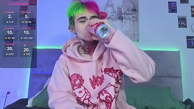 Alex Vallley online show from October 26, 2025, 11:05 pm