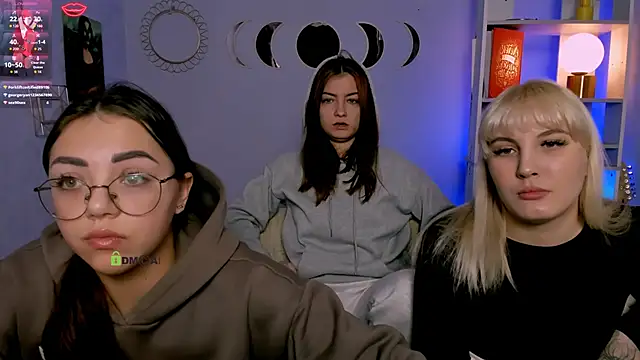 Snapshot of kiki_swan chatting on January 14, 2026, 9:02 am kiki swan online show from January 14, 2026, 9:02 am