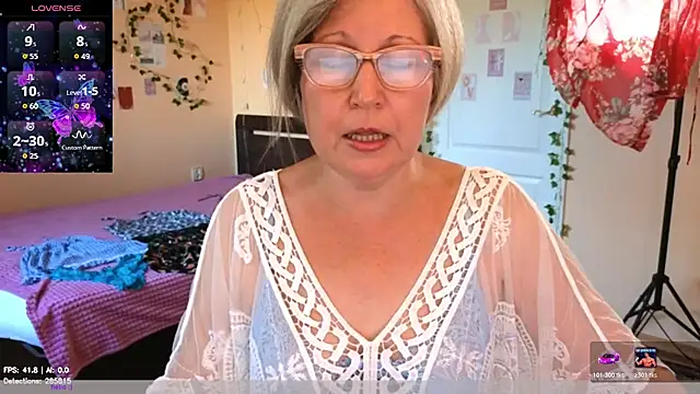 Wane Witch online show from July 27, 2026, 3:41 pm
