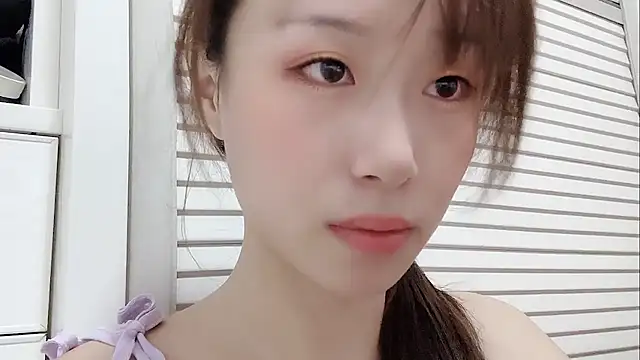 Snapshot of TOP_yoyo chatting on September 11, 2025, 4:07 pm TOP yoyo online show from September 11, 2025, 4:07 pm