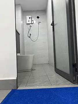 Snapshot of TOP_yoyo chatting on March 12, 2025, 5:49 pm TOP yoyo online show from March 12, 2025, 5:49 pm