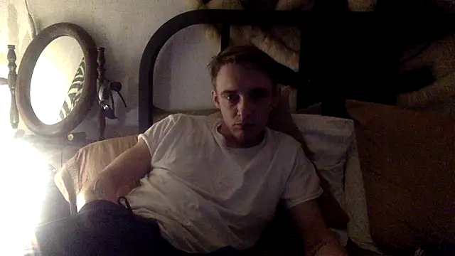 Ilovepussy1911 online show from January 11, 2026, 3:35 am