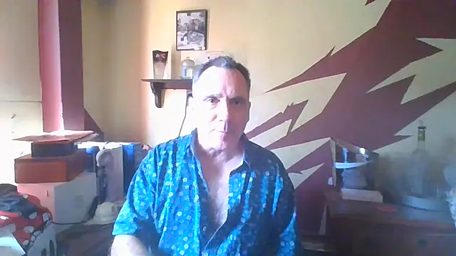 HunkofRock online show from July 1, 2026, 2:39 pm
