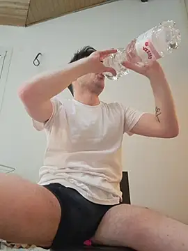 Maracujand80 online show from March 27, 2026, 1:01 pm