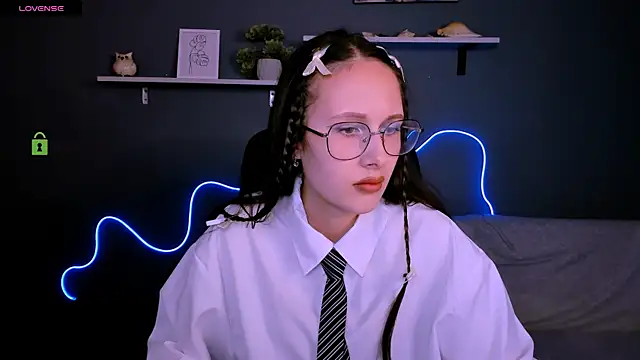 Snapshot of mona_cloud chatting on September 22, 2025, 7:53 pm mona cloud online show from September 22, 2025, 7:53 pm