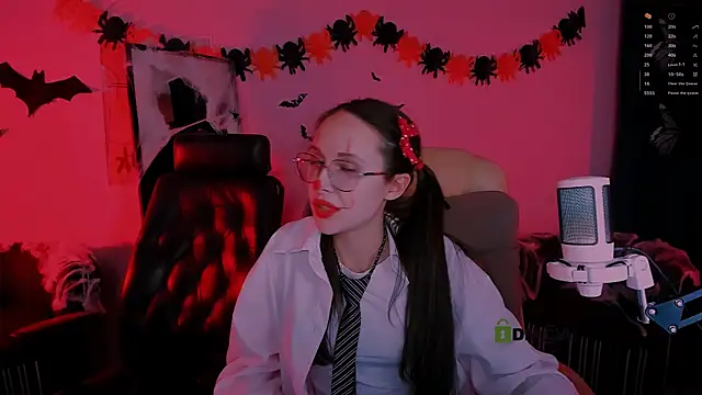 Snapshot of mona_cloud chatting on October 23, 2025, 2:32 am mona cloud online show from October 23, 2025, 2:32 am