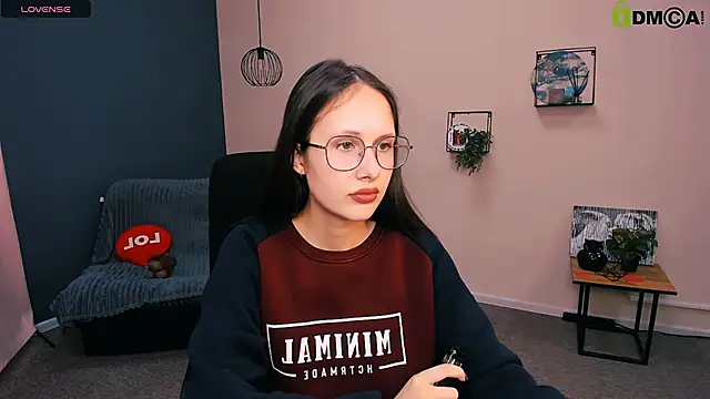 Snapshot of mona_cloud chatting on March 15, 2025, 2:55 pm mona cloud online show from March 15, 2025, 2:55 pm