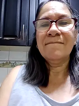 victoria wayne online show from September 26, 2025, 10:11 am