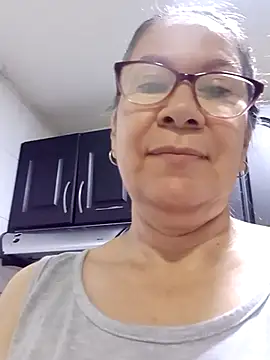 victoria wayne online show from October 13, 2025, 9:44 am