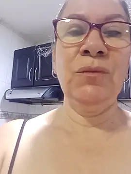 victoria wayne online show from October 8, 2025, 10:06 am