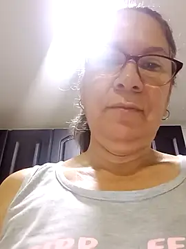 victoria wayne online show from October 12, 2025, 9:32 am