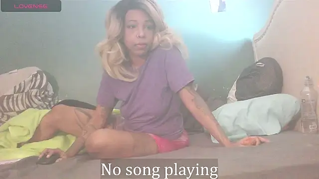 StellaDallas69 online show from October 16, 2025, 1:41 pm