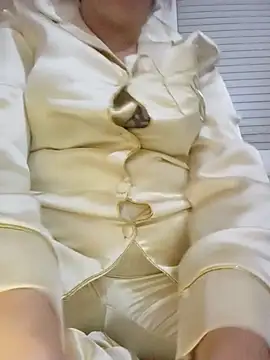 Snapshot of patrona_sexooo chatting on October 18, 2025, 12:23 am patrona sexooo online show from October 18, 2025, 12:23 am