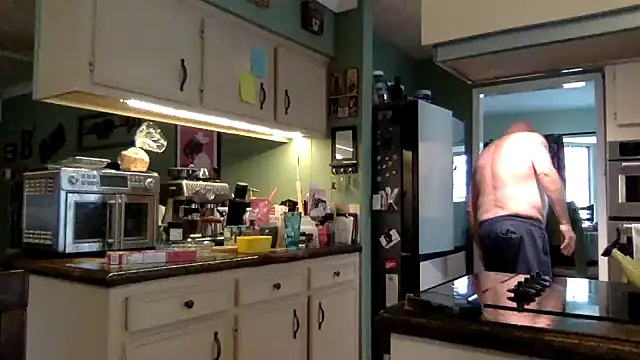 superbearboss online show from February 20, 2026, 4:42 pm