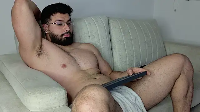 Roman Lux online show from February 3, 2026, 6:22 am