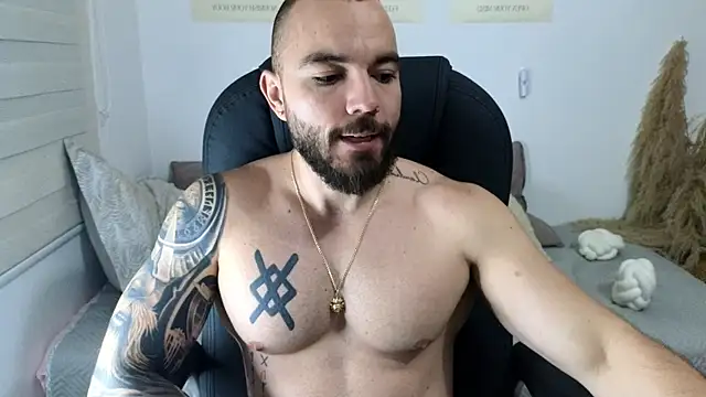 Snapshot of Isaac_Carter chatting on November 21, 2025, 10:47 am Isaac Carter online show from November 21, 2025, 10:47 am