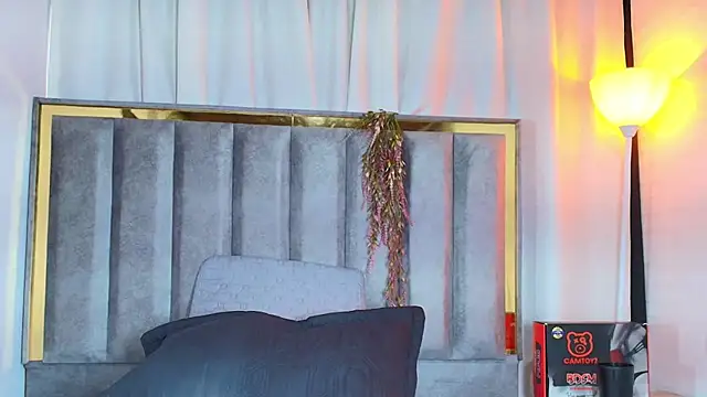 AvaX 777 online show from February 3, 2026, 8:03 pm