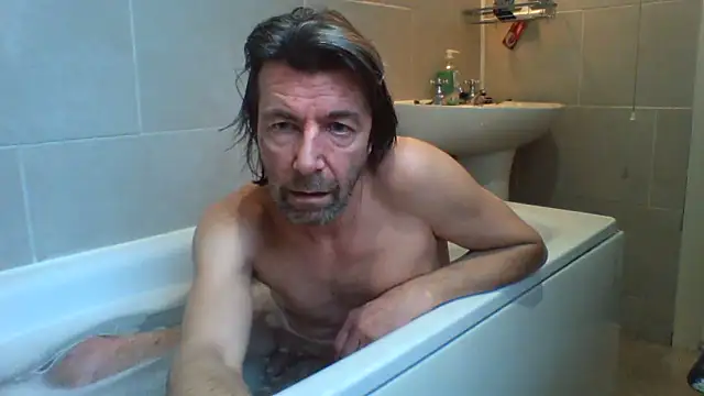 Snapshot of Grower_and_shower chatting on February 25, 2026, 12:49 pm Grower and shower online show from February 25, 2026, 12:49 pm