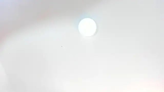 Alexa Bravva online show from April 9, 2026, 4:36 am