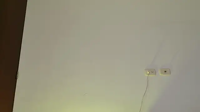 Snapshot of isahilton1 chatting on October 30, 2025, 9:22 pm isahilton1 online show from October 30, 2025, 9:22 pm