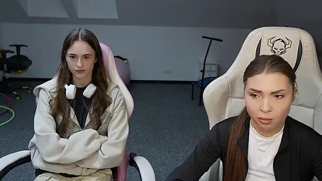 Billie054 online show from November 8, 2025, 11:47 am