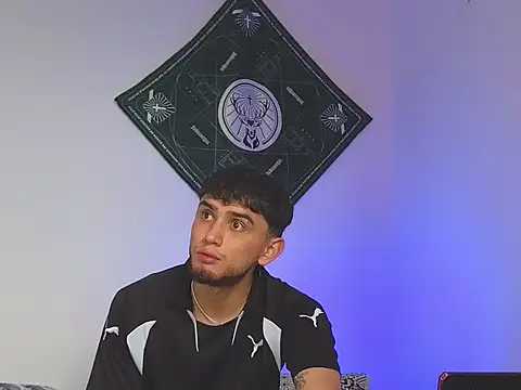 samevansx  online show from October 31, 2025, 3:08 pm