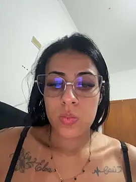 jheicylli online show from December 21, 2025, 2:35 am