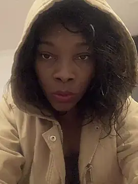 Nahomy gree online show from March 16, 2025, 12:01 am