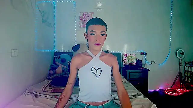 KimberlyXtreme online show from October 24, 2025, 8:19 pm