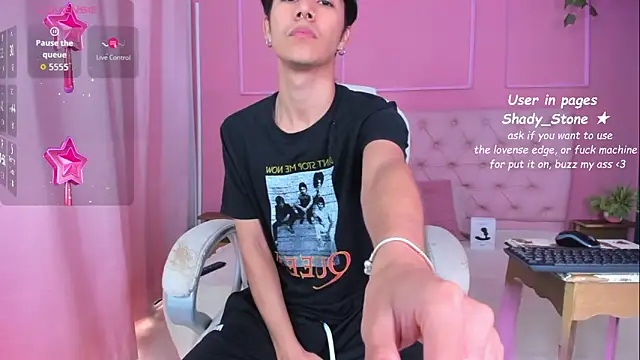 SHADY STONE online show from September 20, 2025, 8:47 pm