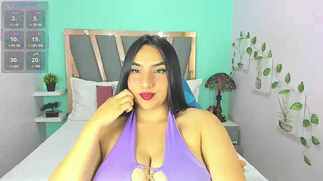 Snapshot of Sophie_Grays_ chatting on May 28, 2026, 8:26 pm Sophie Grays online show from May 28, 2026, 8:26 pm