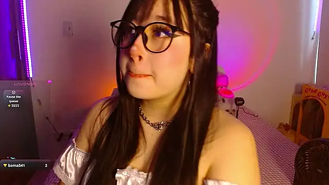 Oliviargf online show from February 26, 2026, 12:16 pm