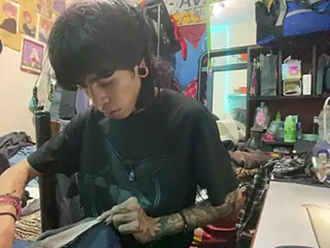 kirito kun online show from April 1, 2026, 5:09 am