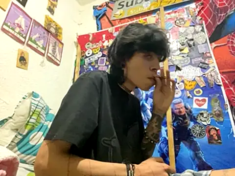 kirito kun online show from November 25, 2025, 5:30 am